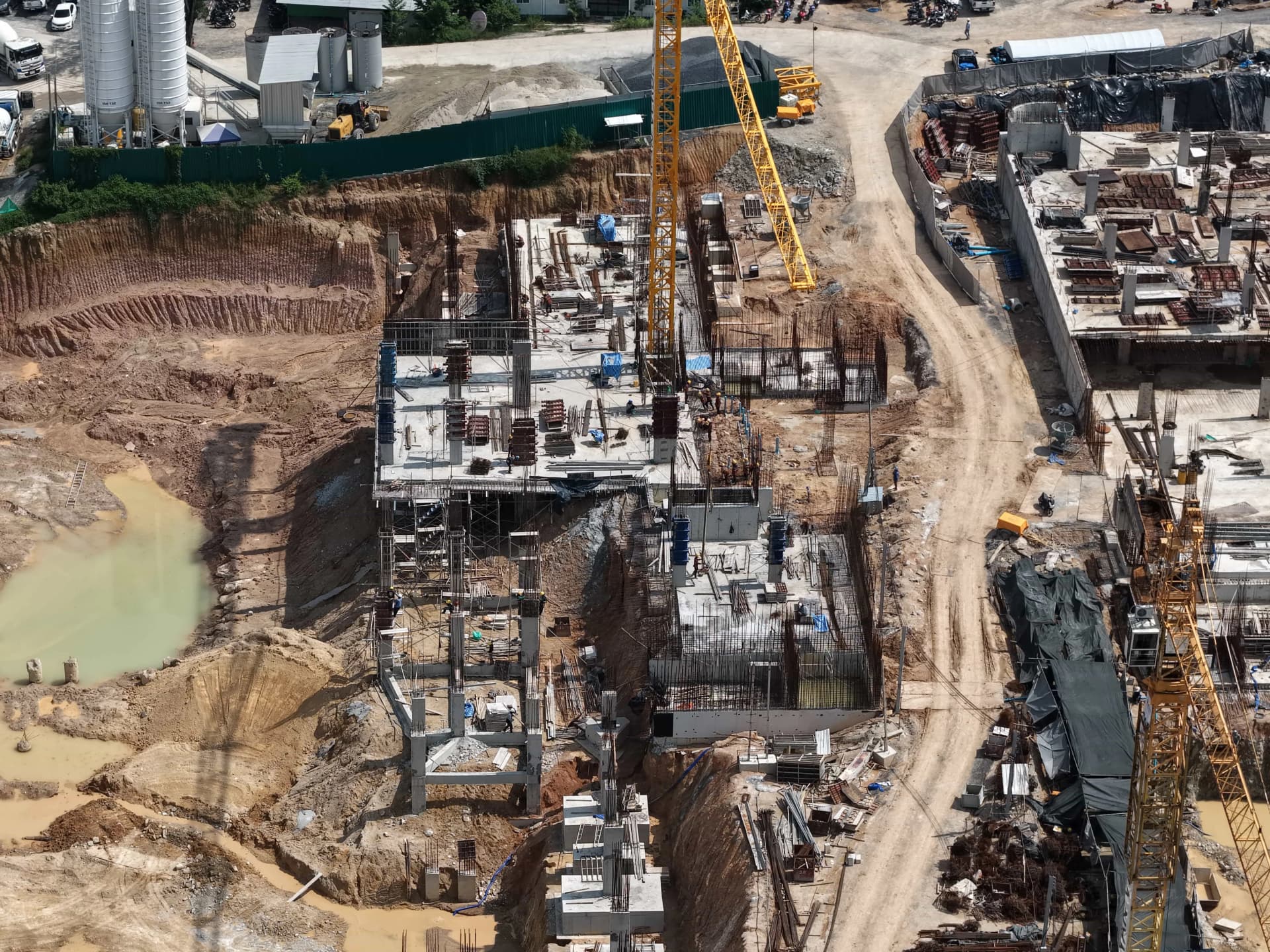 Layan Verde construction progress · 27 July 2026 · view 7
